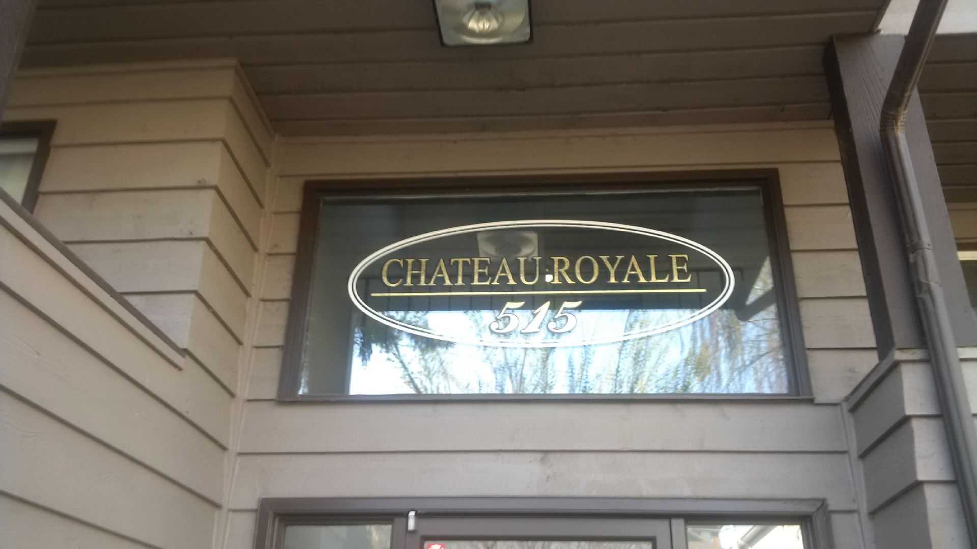 Chateau Royale | A Shiftsuite Community Website